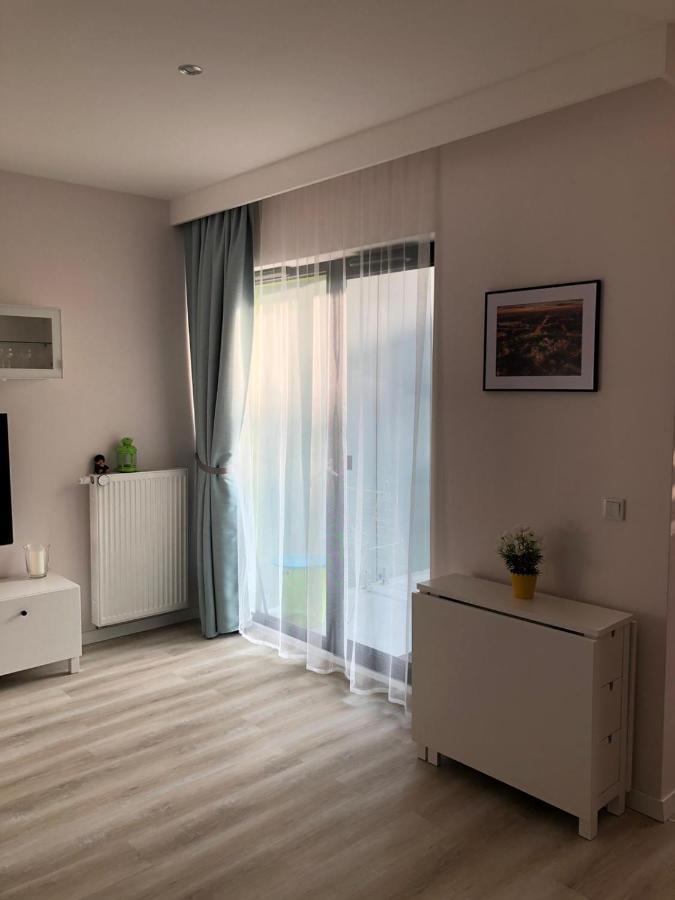 Bronowice Apartment Krasków Exterior foto